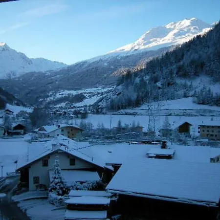 Alloggio per agriturismo Prantl Roswitha *